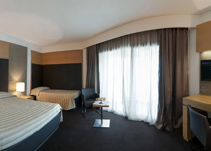 Parco Dei Principi Congress & מלון 4*