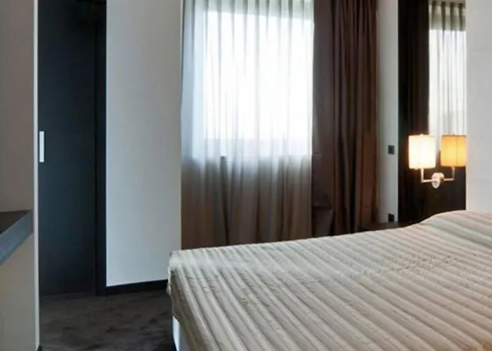 Parco Dei Principi Congress & מלון בארי